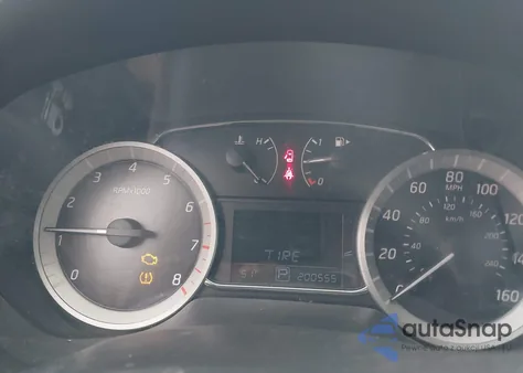 2015 Nissan Sentra Fe+ S/S/Sl/Sr/Sv z USA, uszkodzony, nr VIN 3N1AB7AP2FY246813